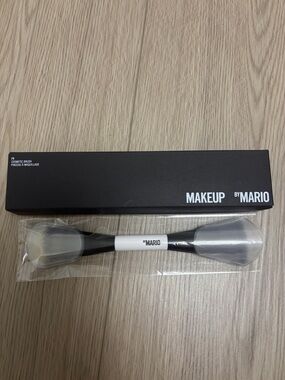 NWT Makeup By Mario F4 Dual-Ended Foundation and Face Brush